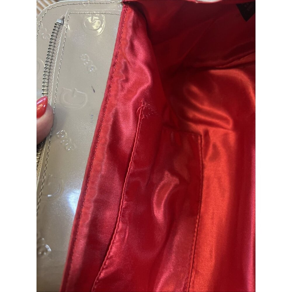 Vintage Guess Y2K Patent Faux Leather Logo Shoulder Bag Retro Handbag Purse - Picture 16 of 16